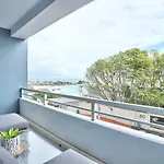 Clifton Suites
