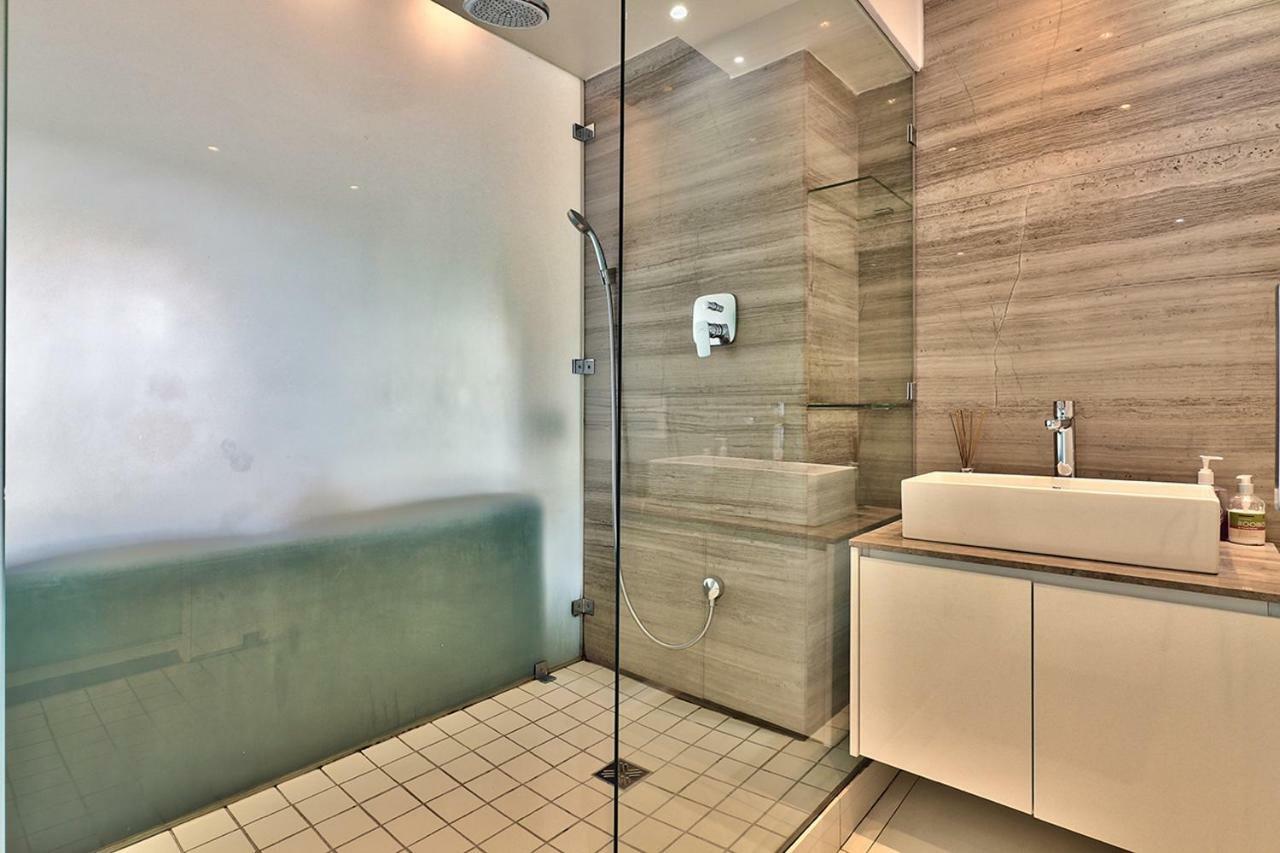 Clifton Apartment *