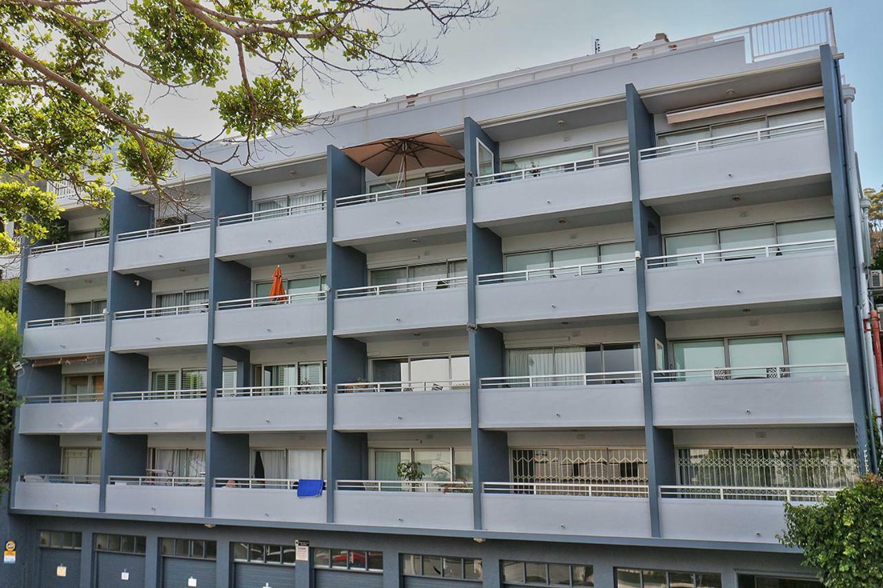 Apartment Clifton
